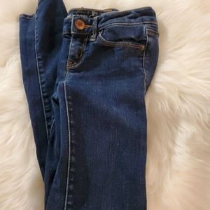 America Eagle  size 00 stretch skinny jeans
